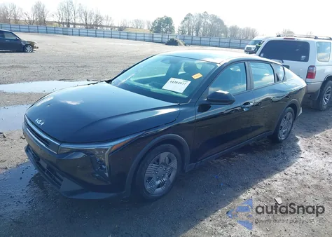 2025 Kia K4 Lx из США, поврежденный, VIN 3KPFT4DE7SE240249